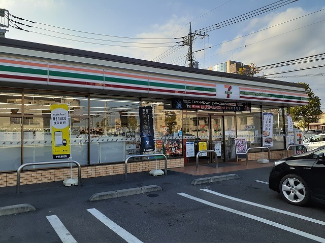 コーポ　サンパティーク セブンイレブン宇都宮滝谷町店まで400m