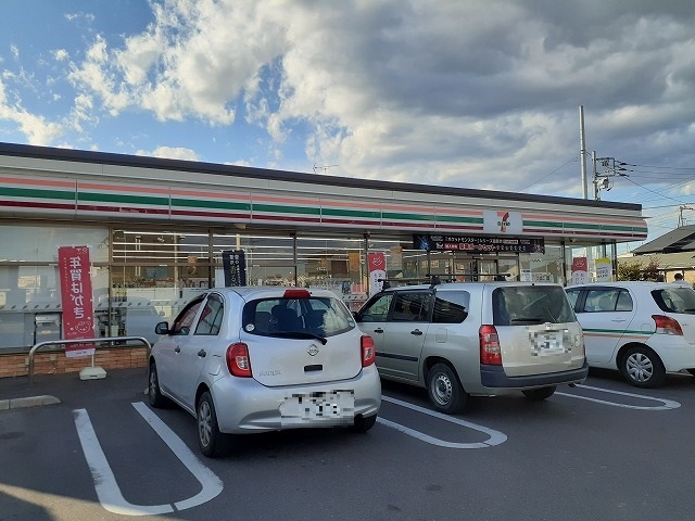 サンワハイツ　ツルタ セブンイレブン 宇都宮上鶴田店まで450m