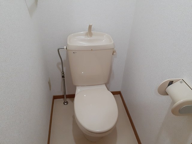 アプリコットＫＯＢＯＲＩ　２ トイレ