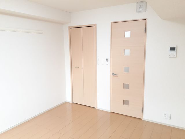 エルムス その他