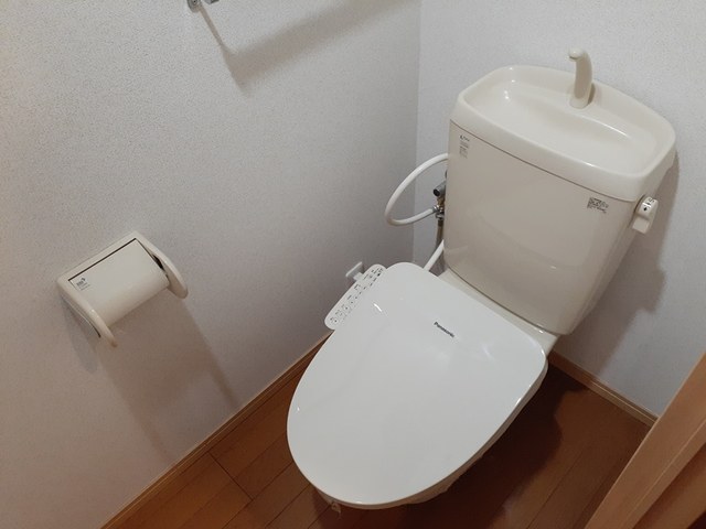 カーサ　ソレアード トイレ