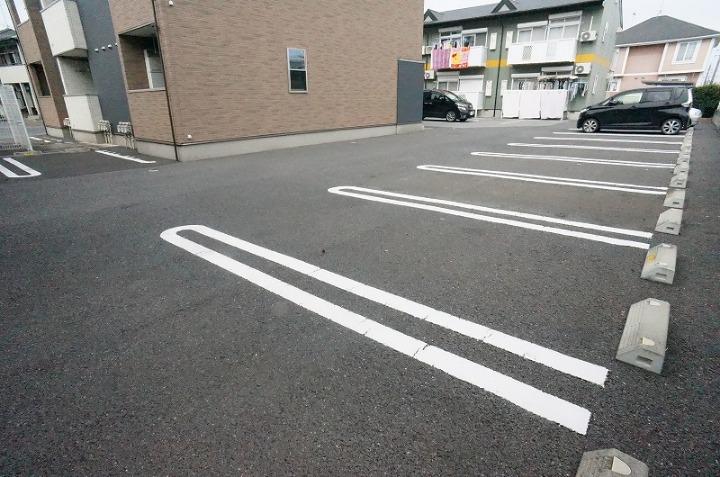 ポテトハイムＡ 駐車場