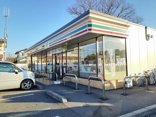 エトワールⅢ セブンイレブン宇都宮細谷店まで1300m