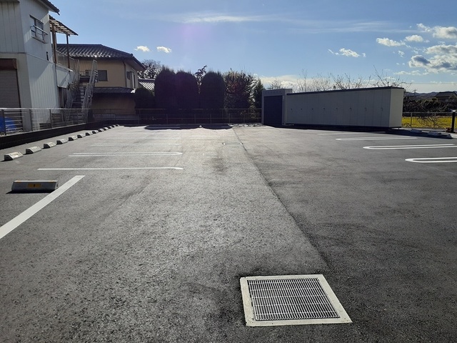 ＲＡＹ　ＳＨＥＬＬ 駐車場
