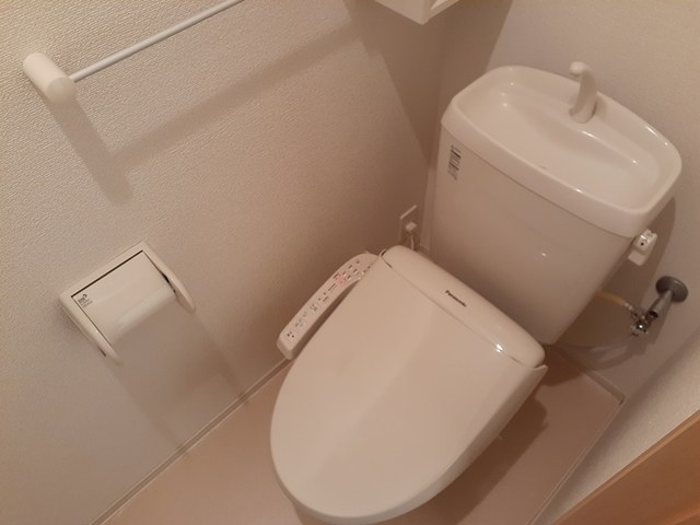サンディーアＡ トイレ