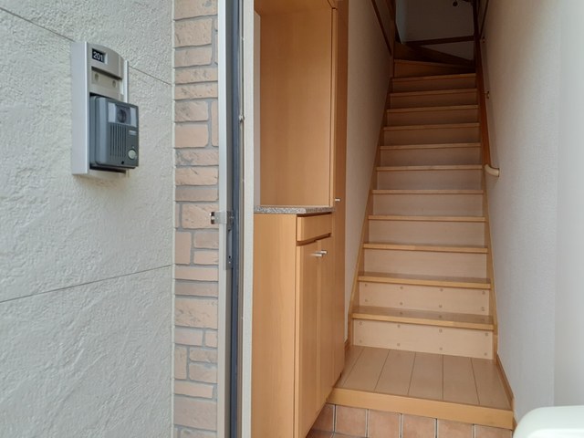 デスパシオ　Ｂ 玄関