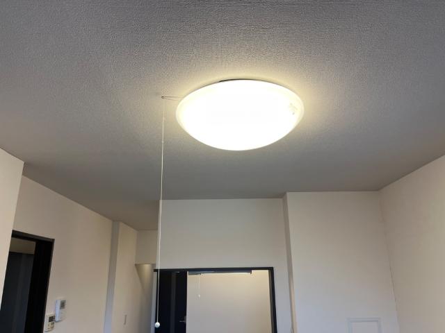 リバレイン 室内照明