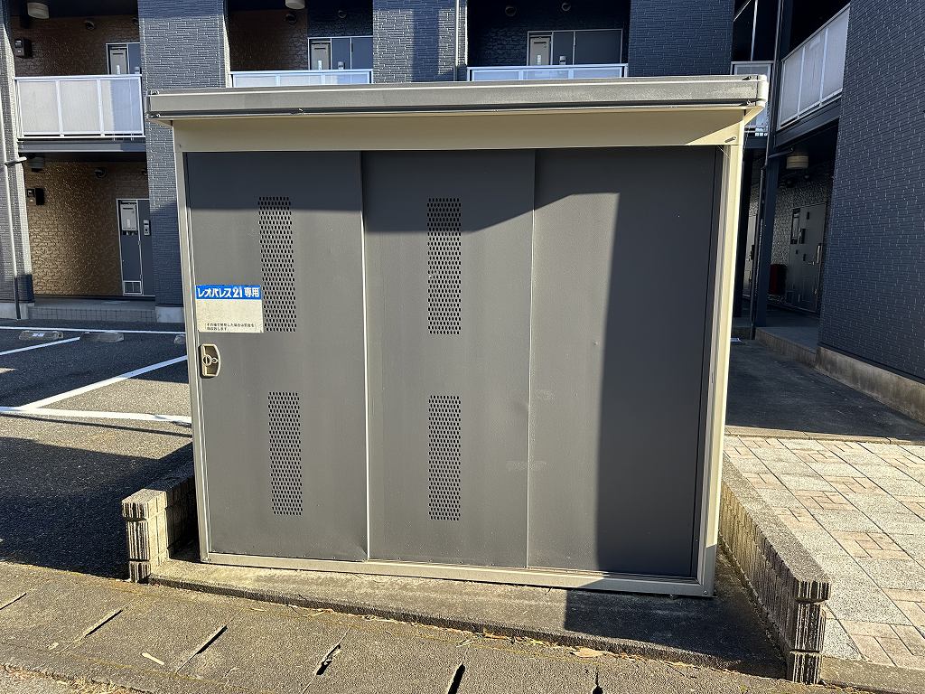 レオパレスグランシャリオ 入居者様専用ゴミ庫となります