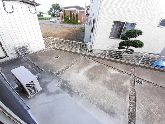 ソレイユ　２９４ ベランダ