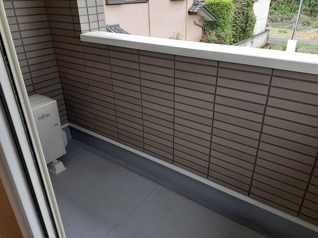 アベニール ベランダ