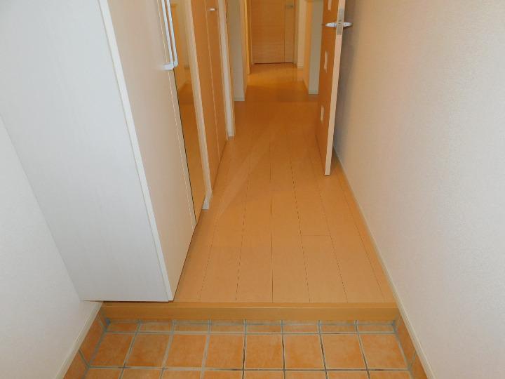 ヴィタ　ドルチェ 玄関