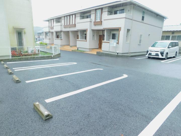 ヴィタ　ドルチェ 駐車場