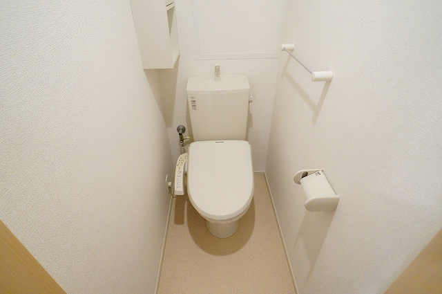 アーバンハイツ岩崎Ｆ トイレ