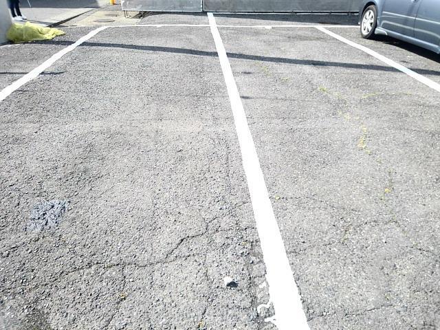 シティハイツ高岩Ｂ 駐車場