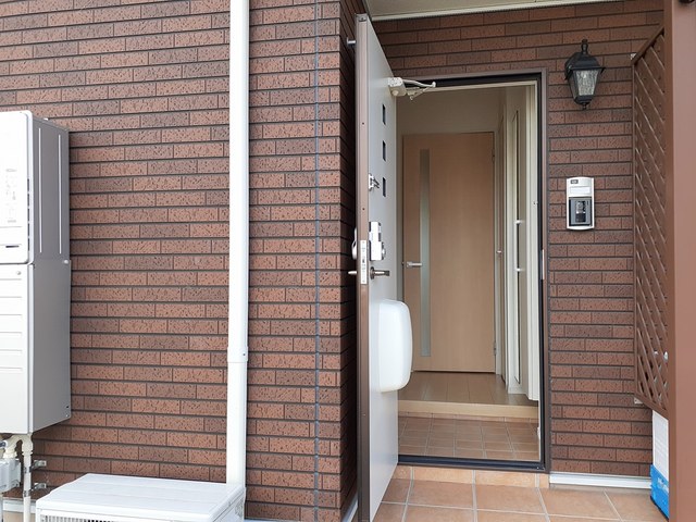 エーデル　ガーデン 玄関