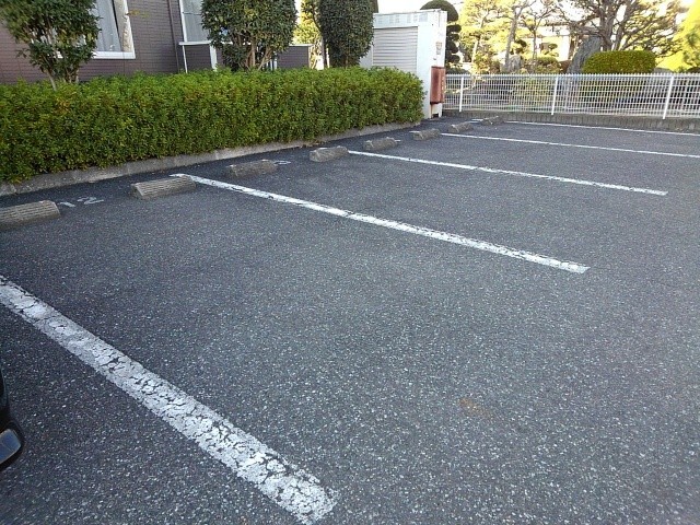 グリーンコーポＢ 駐車場