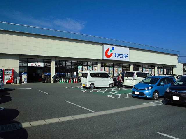 プロムナードＣ カワチまで1900m
