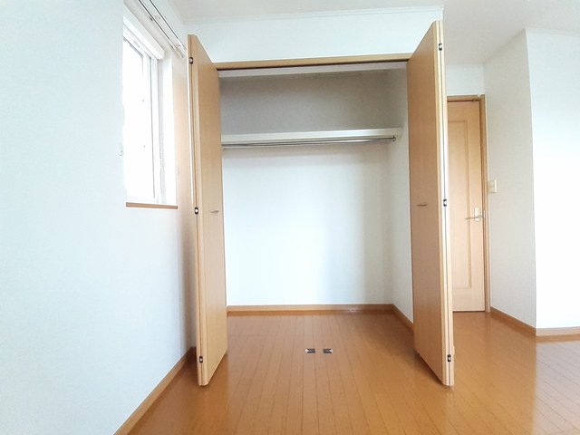 プラムⅡ 収納