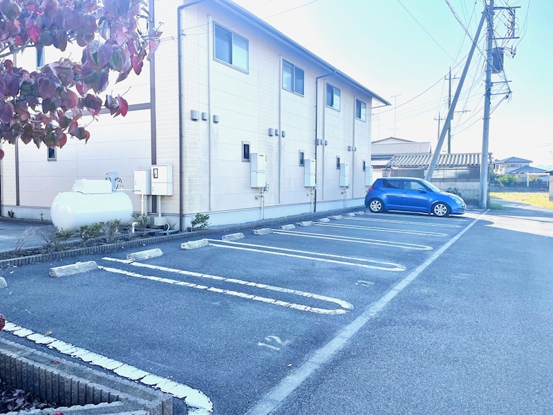 ｓｏｌｅｉｌ　B 駐車場