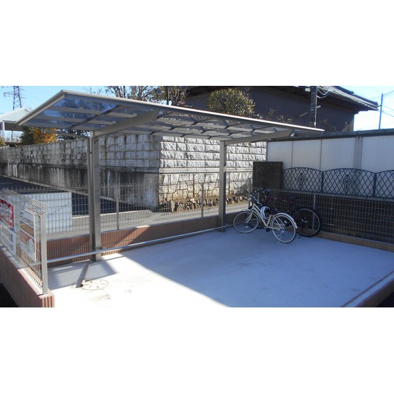 サンパティーク 駐輪場