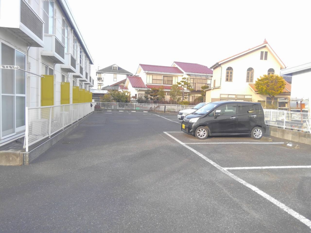 レオパレスセルリアン箱森 その他