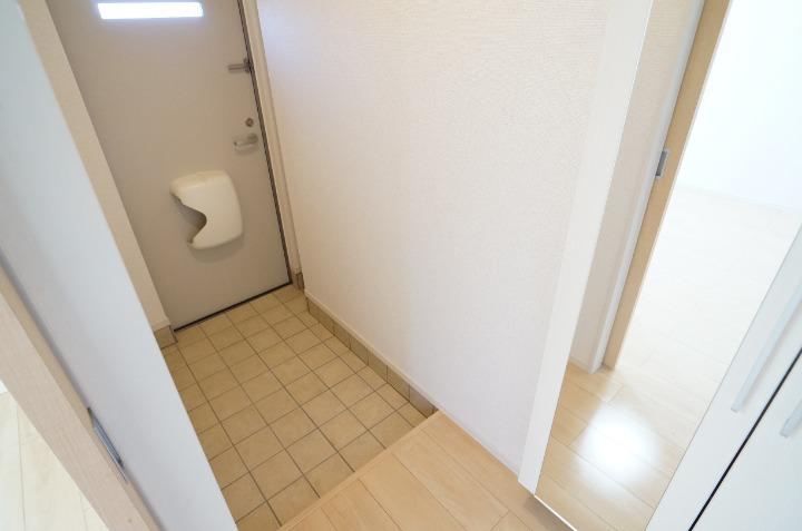 かりんＡ 玄関