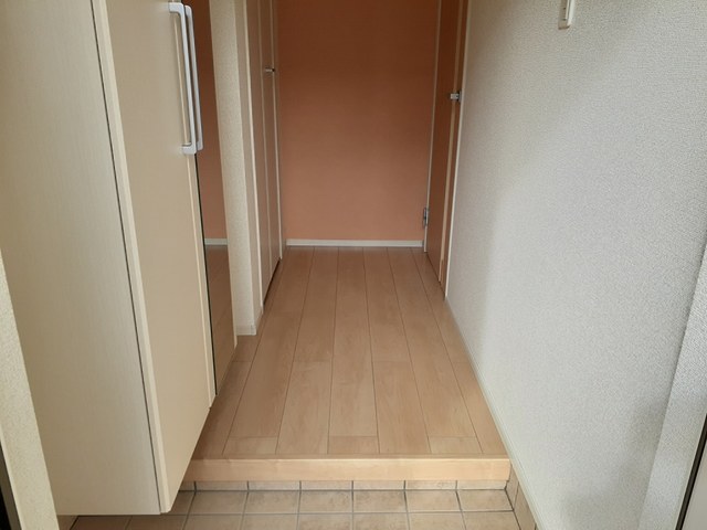Ｊ－フォレストⅡ 玄関