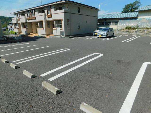 ヴィタ　ドルチェ 駐車場