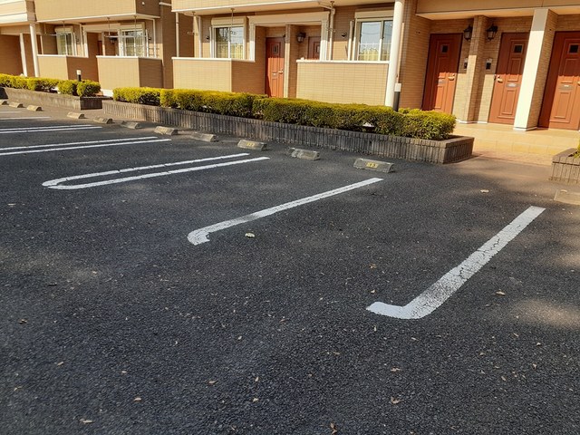 アスカ　Ｄ 駐車場