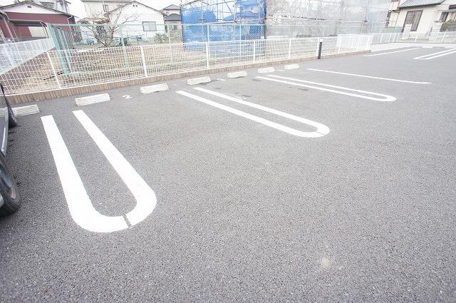 シャトーハイツ　Ｄ 駐車場
