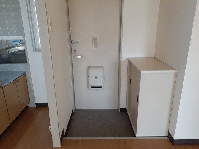 エリール小倉 玄関