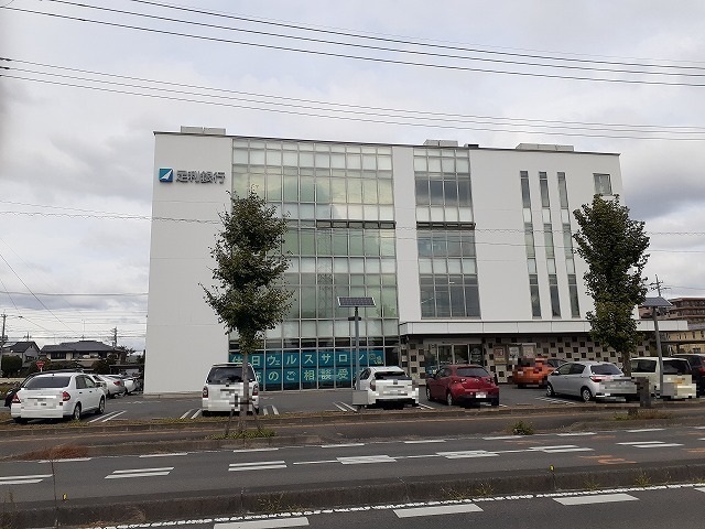 アーバンハイツ岩崎Ｄ 足利銀行　宇都宮西支店まで260m