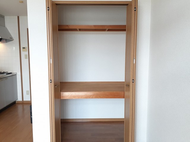 アーバンハイツ岩崎Ｄ 収納