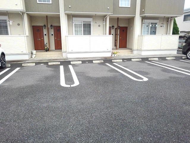 サザン・クロス 駐車場