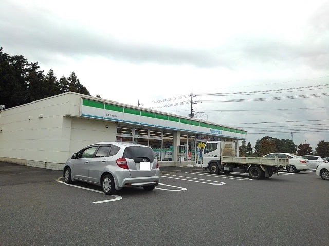 サザン・クロス ファミリーマート石橋工業団地店まで450m