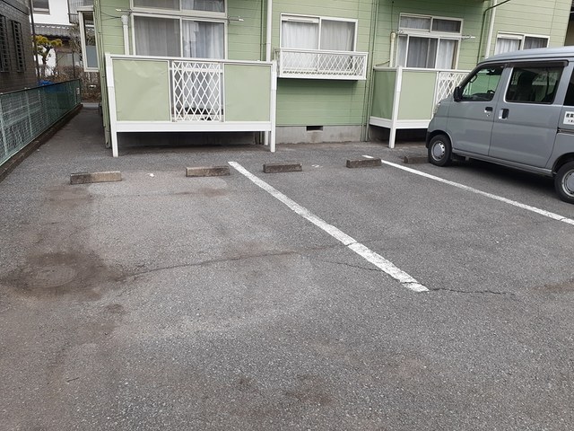 エルサティⅠ 駐車場