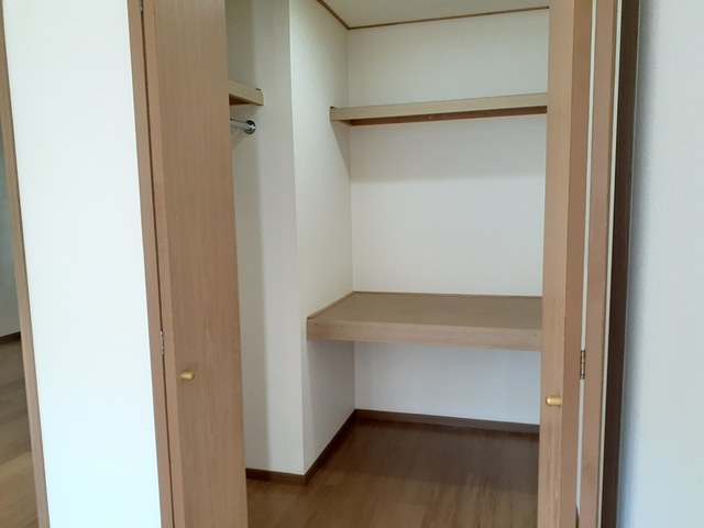 サンライトＡ 収納