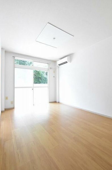 　数間ハイツ　 こちらの物件はMODE不動産なら割引対象の１部屋です。