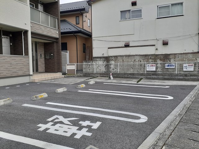 コンチェルト　グロッソ 駐車場