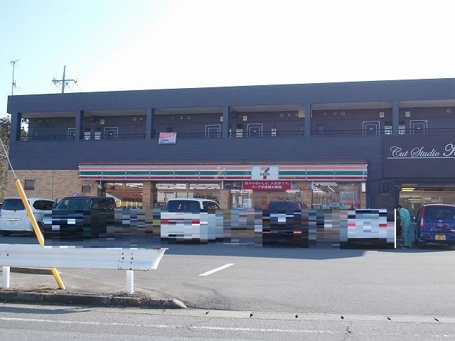 ヴェールレビクトワール セブンイレブン清原南店まで900m