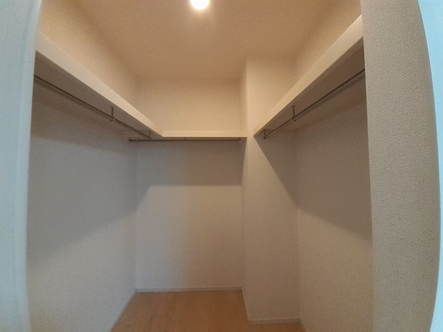 クレール上三川 収納