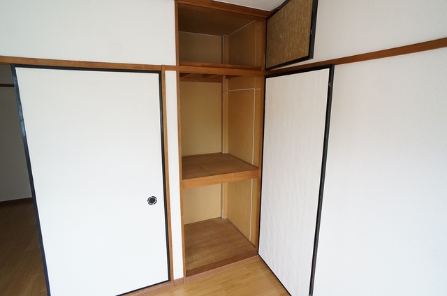 エルディム小堀Ａ 収納