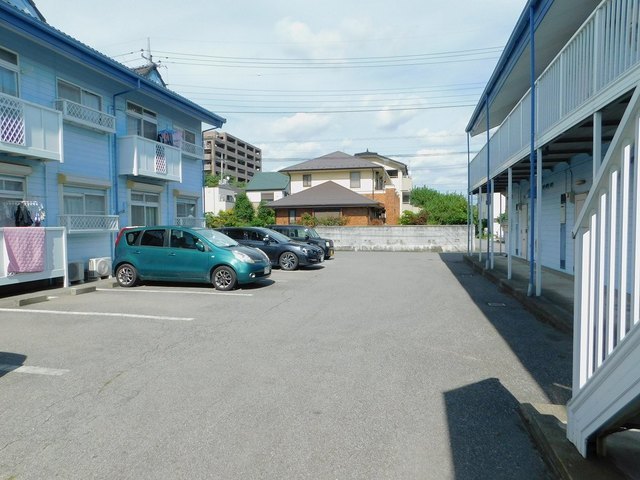 エルディム稲和Ａ 駐車場