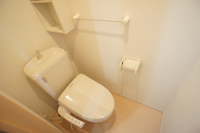 サンディーアＡ トイレ