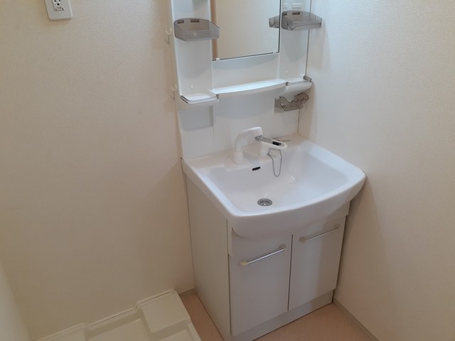 サンワハイツ　ツルタ 洗面所