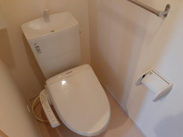 サンワハイツ　ツルタ トイレ