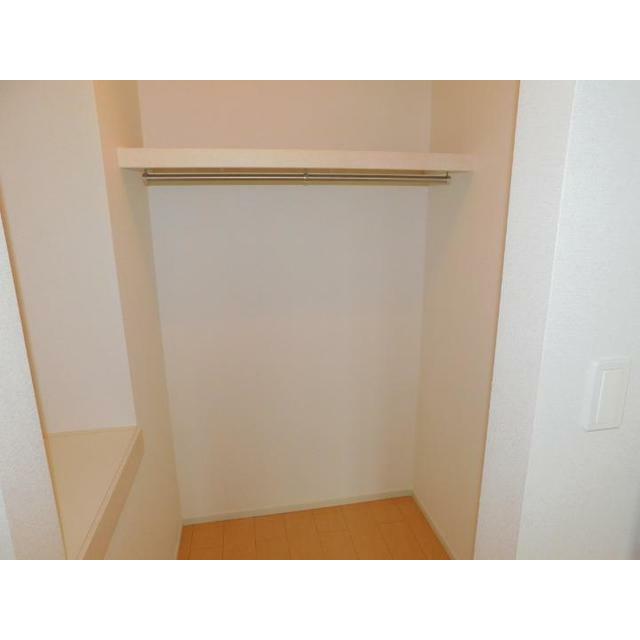 　エスペランサ　 こちらの物件はMODE不動産なら割引対象の１部屋です。
