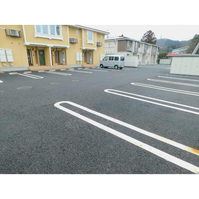 　エスペランサ　 こちらの物件はMODE不動産なら割引対象の１部屋です。