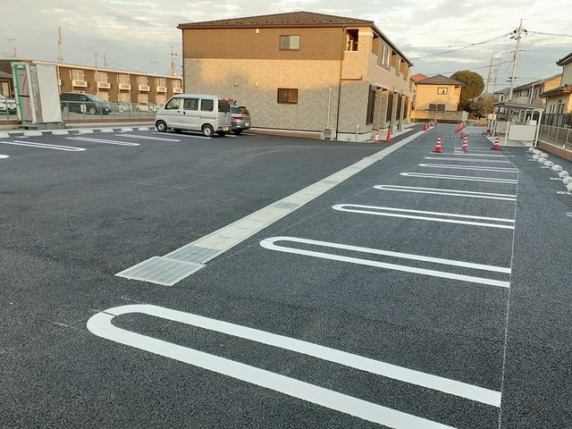 オアシス　Ⅱ 駐車場