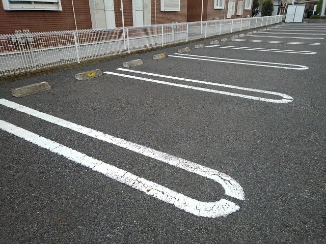 グランデ・ソーレ・Ｆ　Ａ 駐車場